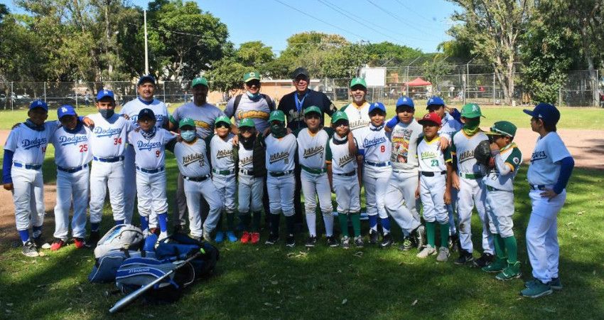 CHARROS DE JALISCO BUSCARÁ IMPULSAR ACADEMIAS DE BÉISBOL EN LA ENTIDAD