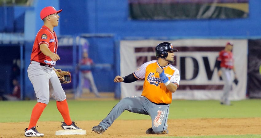 NARANJEROS LE GANA A MAYOS Y SE LLEVA EL CETRO DE LA FIESTA MEXICANA DE BEISBOL