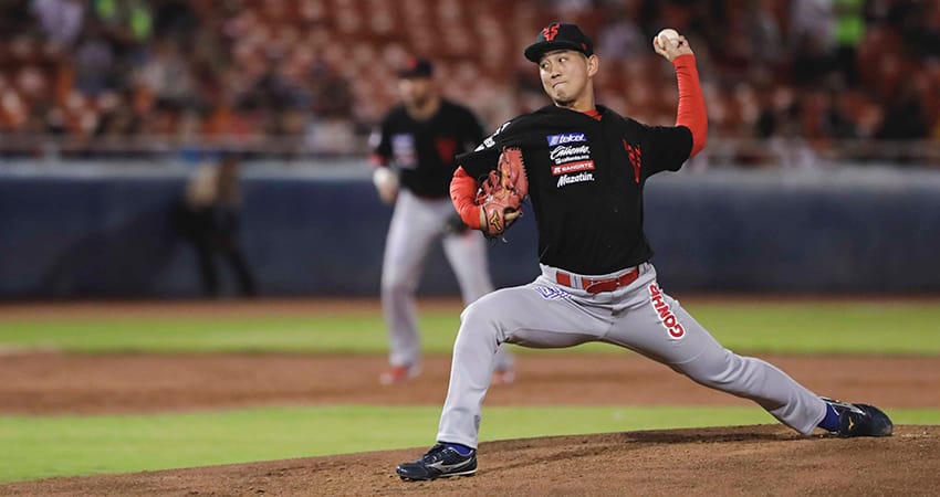 VENADOS TOMA LA DELANTERA EN LA SERIE FRENTE A ÁGUILAS