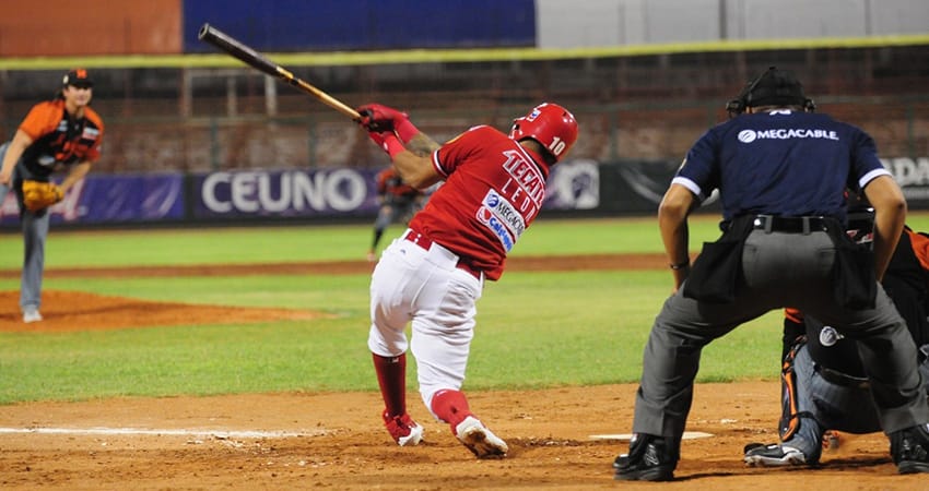 JOYA DE MITCH LAMBSON CONDUCE AL TRIUNFO DE MAYOS SOBRE NARANJEROS