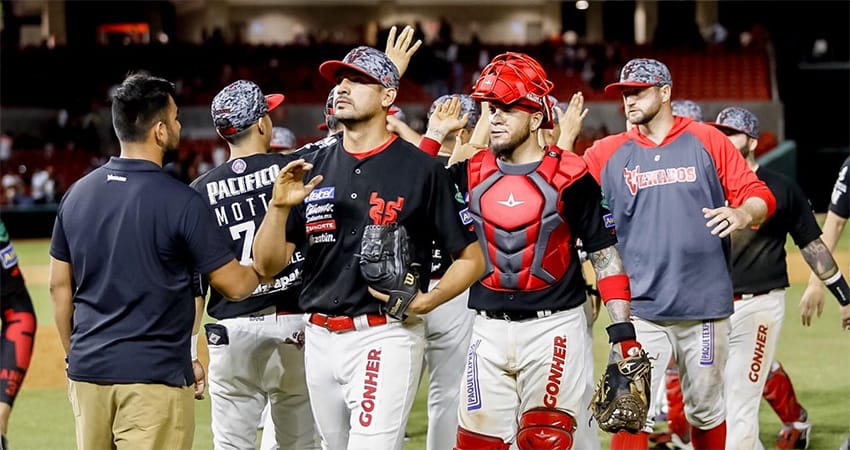 EN HISTÓRICA NOCHE, VENADOS SE IMPONE A CAÑEROS EN EL PUERTO