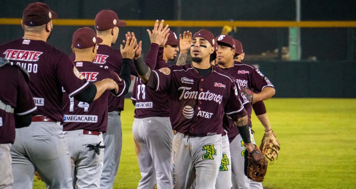 OFENSIVA APOYA GRAN LABOR DE ANTHONY VÁZQUEZ Y TOMATEROS EMPAREJA SERIE A YAQUIS