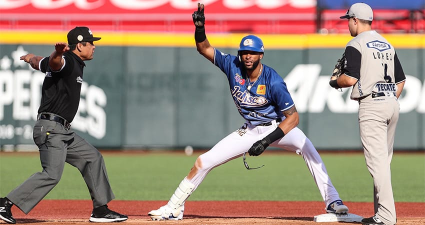 COMANDA HENRY URRUTIA BARRIDA DE CHARROS SOBRE SULTANES