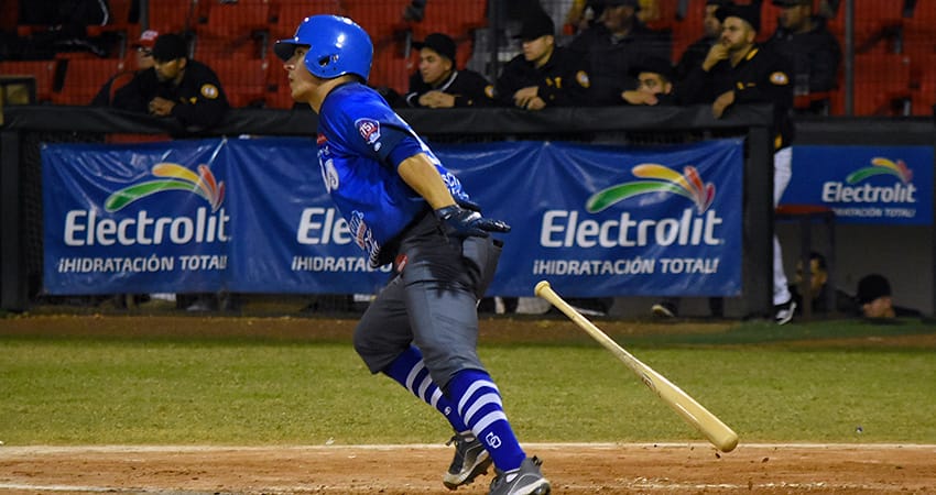 YAQUIS EMPAREJA LA "GUERRA DE TRIBUS" FRENTE A MAYOS Y RECUPERA EL LIDERATO