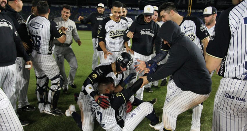 SULTANES DEJA EN EL TERRENO A YAQUIS PARA SEGUIR CON VIDA EN LA POSTEMPORADA