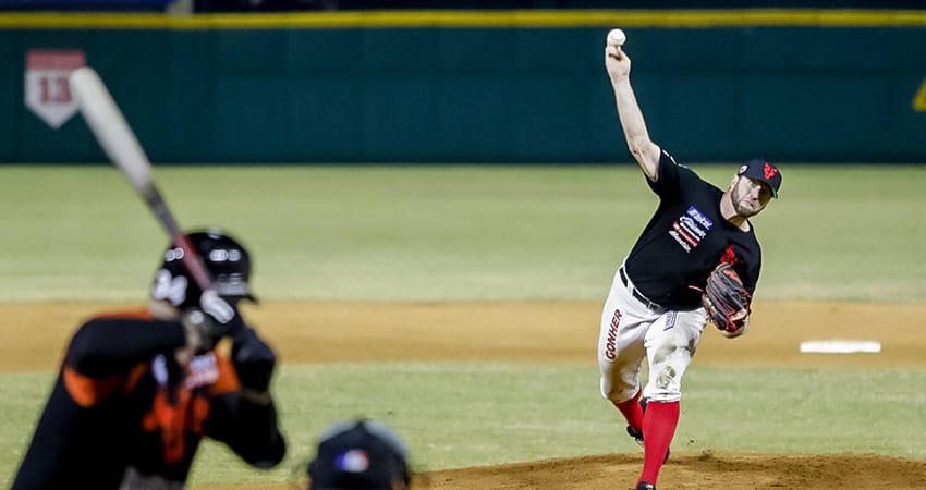 LA SERPENTINA DE MITCH LIVELY GUÍA AL TRIUNFO A VENADOS, TOMAN VENTAJA ANTE NARANJEROS