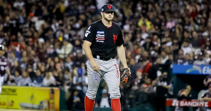 CON GRAN SALIDA DE MITCH LIVELY, VENADOS VENCE A TOMATEROS Y OBLIGA A UN SÉPTIMO JUEGO FINAL