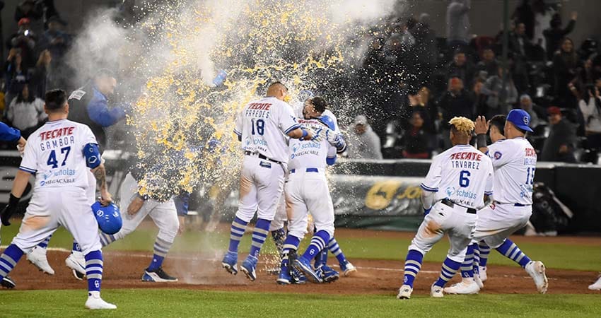 YAQUIS VIENE DE ATRÁS Y SUPERA EN ENTRADAS EXTRAS A VENADOS