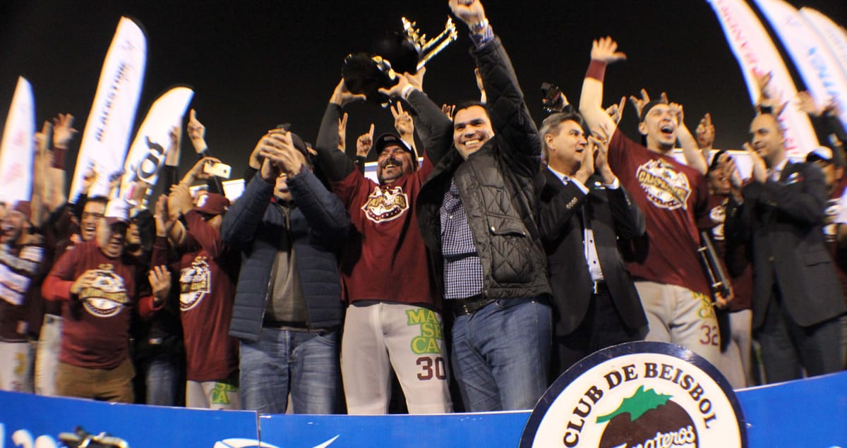 MARIO VALDEZ Y LA ARQUITECTURA DEL CAMPEONATO