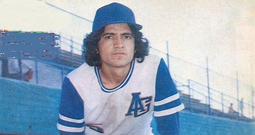 LAS FINAS MANOS DEL "HOUSTON" JIMÉNEZ Y SU PASO POR ALGODONEROS
