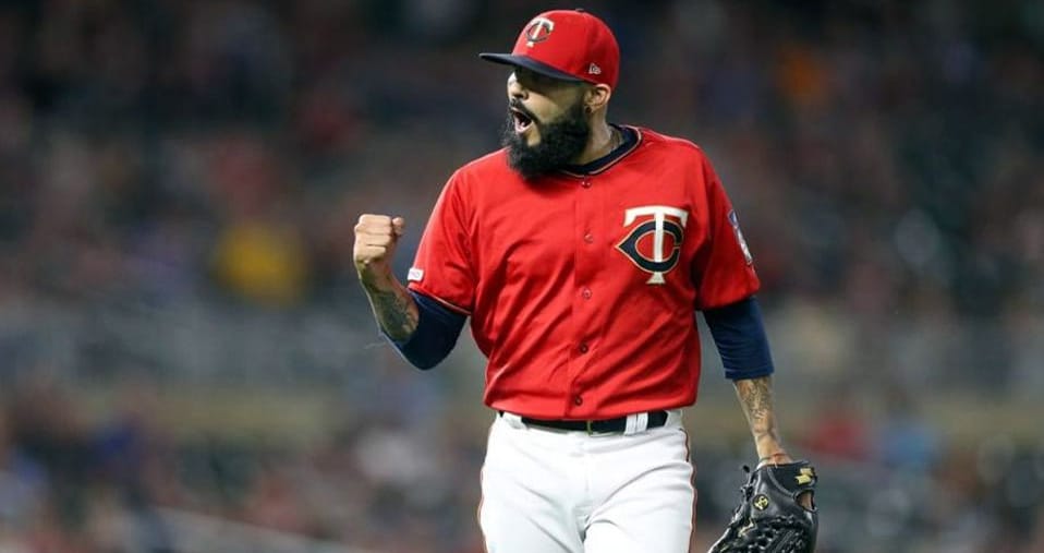 LOGRA SERGIO ROMO SU PRIMER SALVAMENTO DE LA CAMPAÑA; LUCE GIOVANNY GALLEGOS