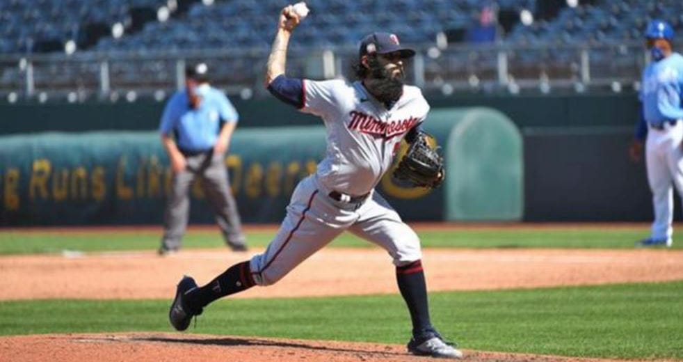 SERGIO ROMO LOGRA OCTAVO HOLD DE LA CAMPAÑA CON MINNESOTA