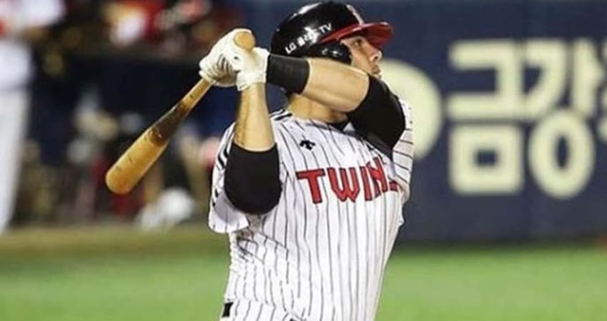 ROBERTO RAMOS SE COLOCA A UNO DEL RÉCORD EN COREA
