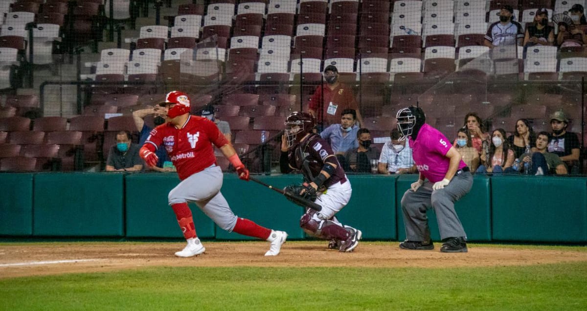 EXPLOSIÓN OFENSIVA DA EL TRIUNFO A VENADOS