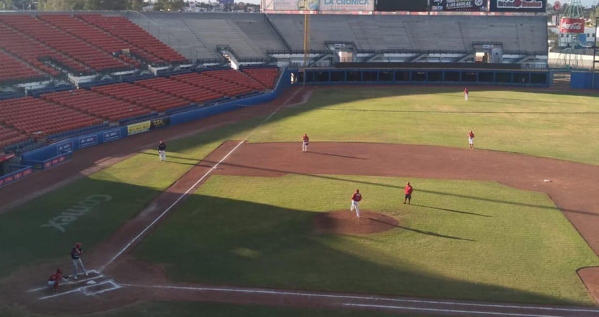 ÁGUILAS CIERRA INTENSA SEMANA CON INTERESCUADRAS