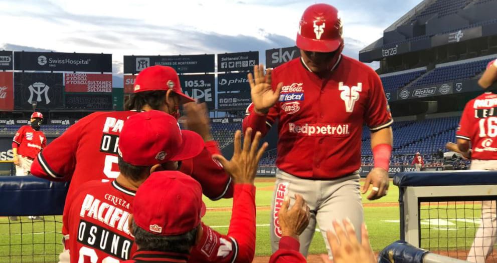 VENADOS INICIA SERIE CON TRIUNFO ANTE SULTANES