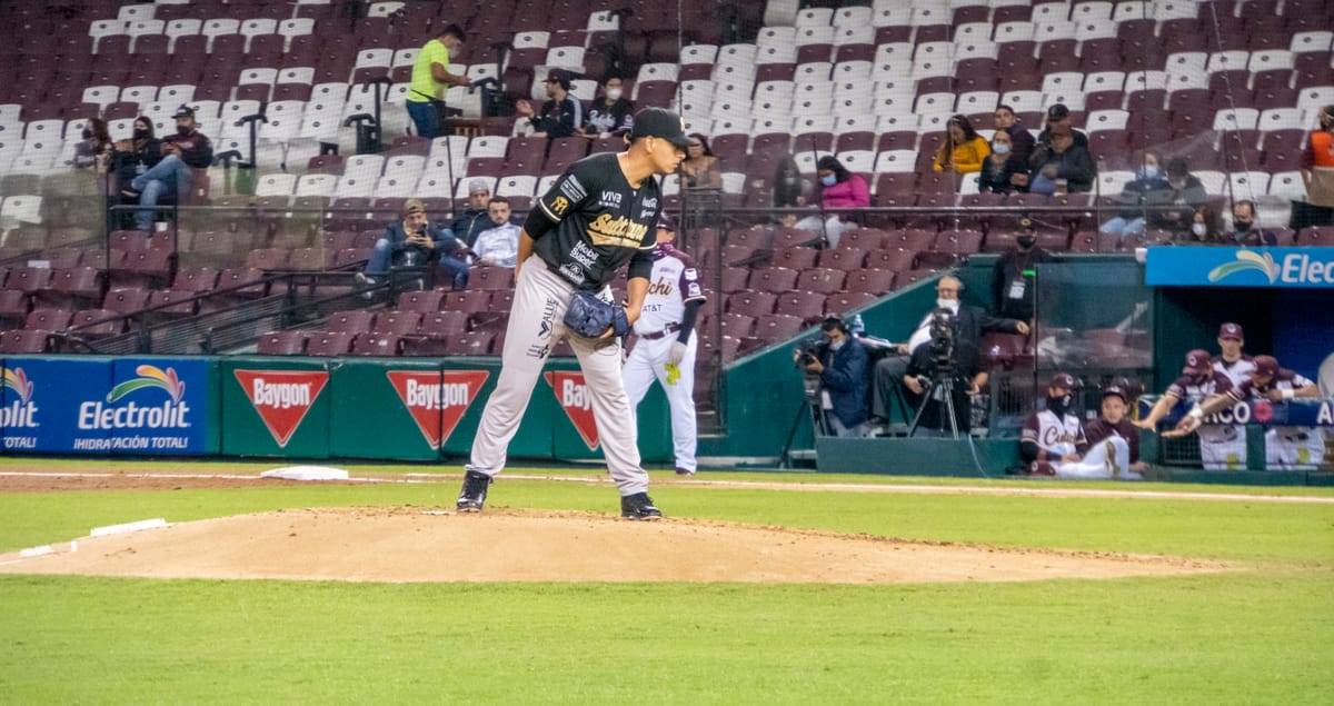 SULTANES DOMINA A LOS TOMATEROS Y EMPAREJA LA SERIE