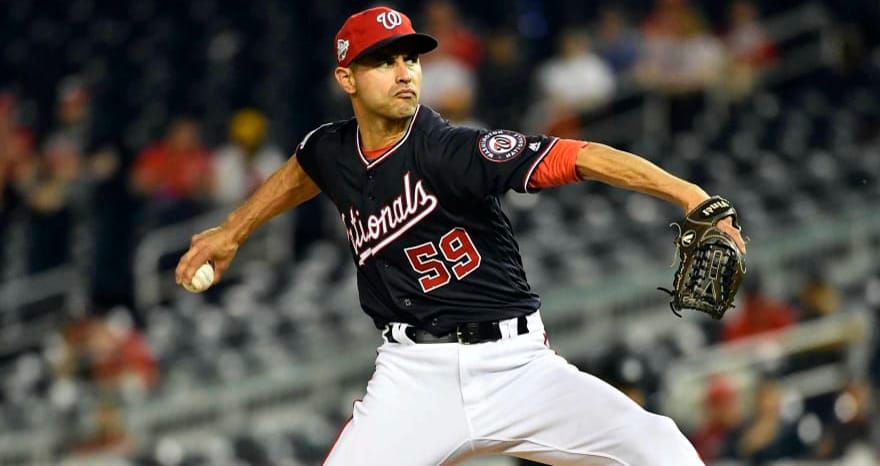 CARLOS TORRES HARÁ MÁS FUERTE EL BULLPEN DE TOMATEROS