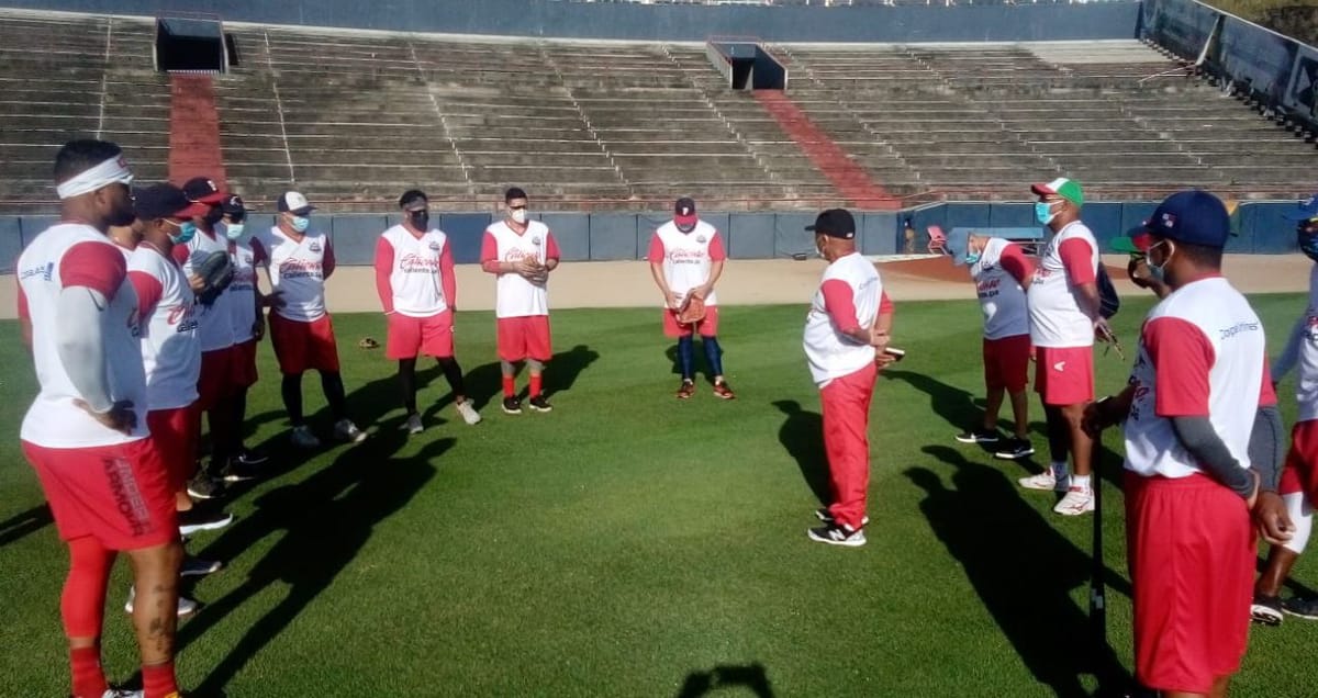 RUMBO A MAZATLÁN 2021: JAIME BARRÍA SE PRENSENTA EN EL PRIMER ENTRENAMIENTO EN EL ROD CAREW