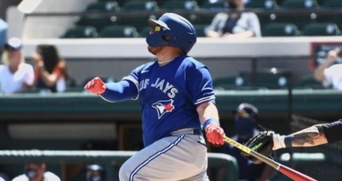 SEGUNDO VUELACERCAS PARA KIRK CON BLUE JAYS