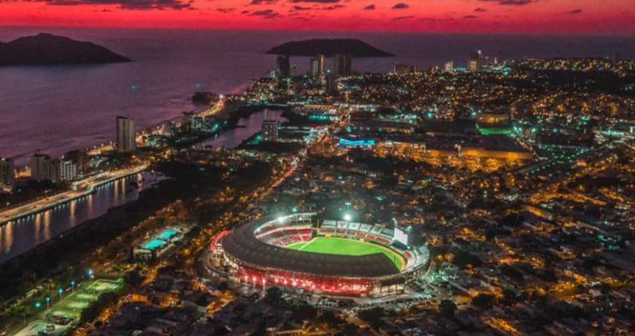 MAZATLÁN EL LUGAR MÁS HERMOSO DEL MUNDO PARA UN ESTADIO DE BEISBOL: GRANDES LIGAS