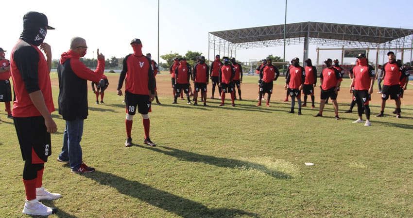 VENADOS DE MAZATLÁN PRESENTA A CONVOCADOS PARA LA PRETEMPORADA