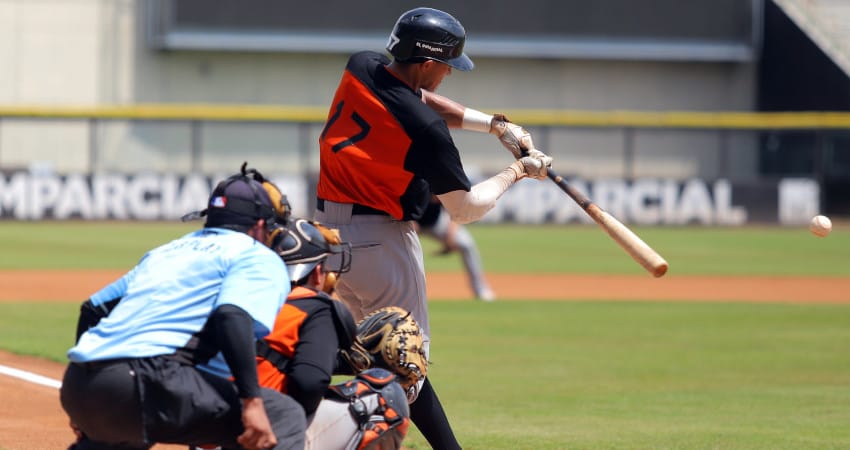 NARANJEROS REALIZA DUELO INTERESCUADRAS EN EL DÉCIMO DÍA DE PRETEMPORADA