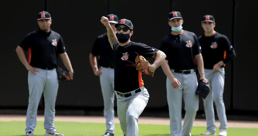 ARRANCÓ LA PRETEMPORADA DE LOS NARANJEROS