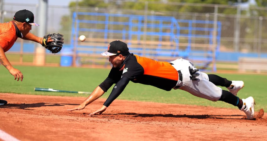 REALIZA NARANJEROS SEGUNDO ENTRENAMIENTO EN TUCSON