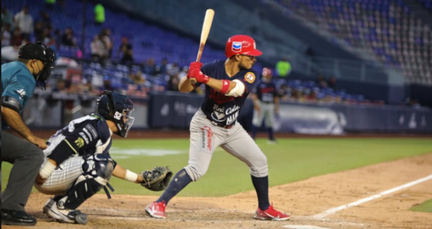 MAYOS GANA EN TREMENDO JUEGO DE VOLTERETAS Y ASEGURA LA SERIE EN MONTERREY