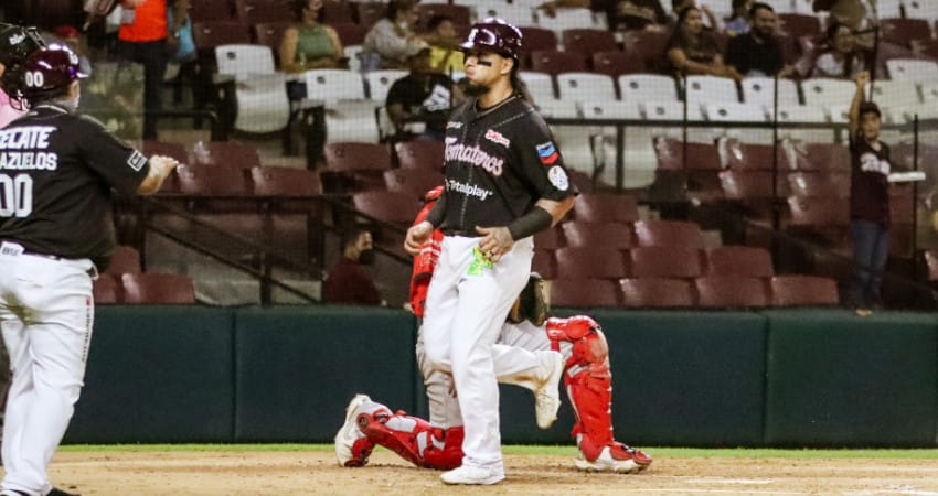 GRAN REGRESO Y TOMATEROS SE LLEVA EL PRIMERO DE LA "GUERRA CIVIL"