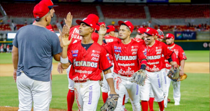 VENADOS ARRANCA FIN DE SEMANA CON TRIUNFO EN CASA