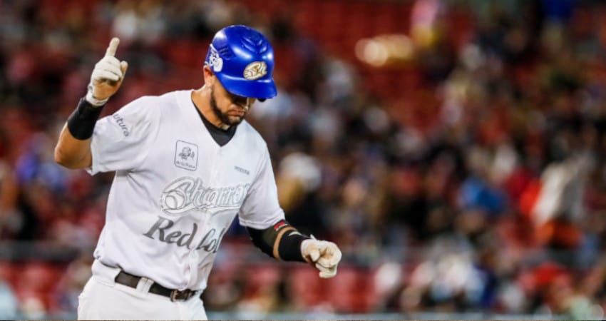 TRIUNFA CHARROS EN INICIO DE SERIE ANTE MAYOS