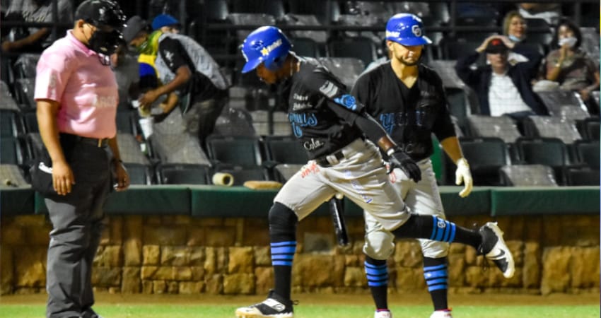 VICTORIA Y SERIE PARA YAQUIS EN LOS MOCHIS