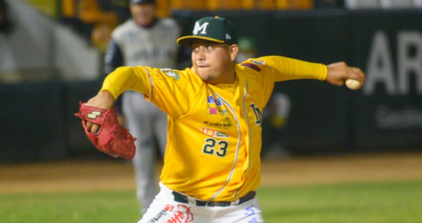 CARLOS VIERA Y FABIÁN COTA ASEGURAN SERIE ANTE SULTANES