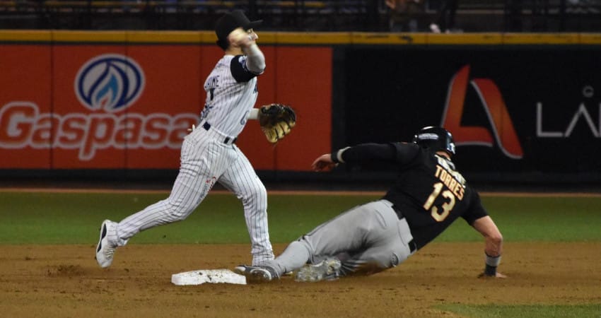 ALGODONEROS ASEGURA LA SERIE AL SUPERAR A NARANJEROS