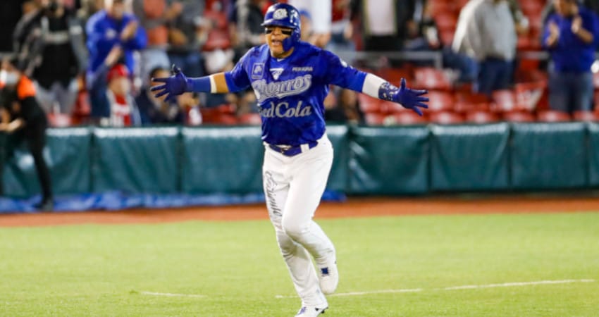 TRIUNFA JALISCO CON JONRÓN DE MANNY RODRÍGUEZ PARA DEJAR TENDIDOS A LOS VENADOS