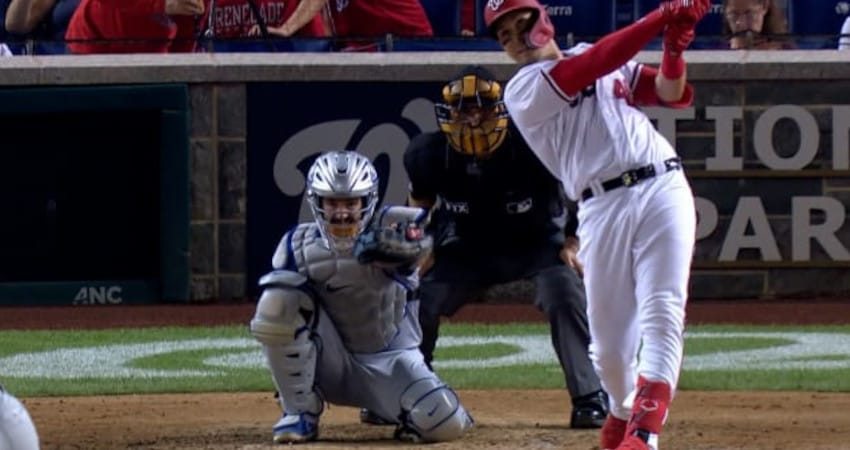 JOEY MENESES ES EL PRIMER MEXICANO EN DEBUTAR CON HR EN MLB