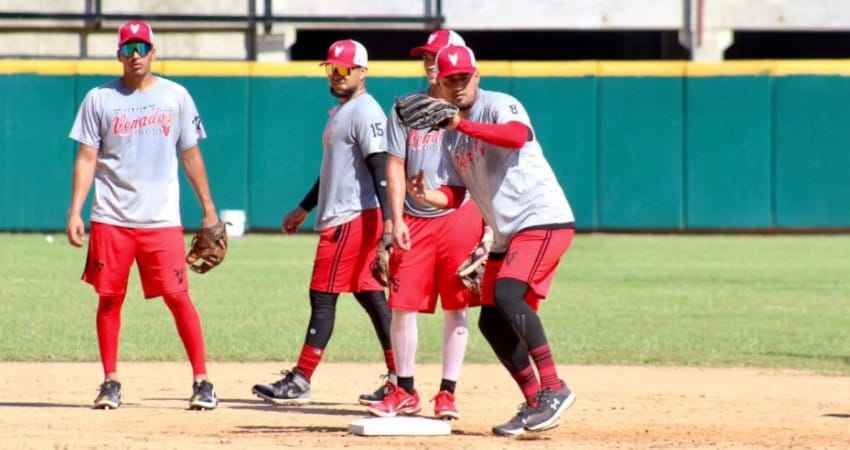 VENADOS MANTIENE UNA INTENSA PREPARACIÓN EN EL DÍA 6 DE PRETEMPORADA