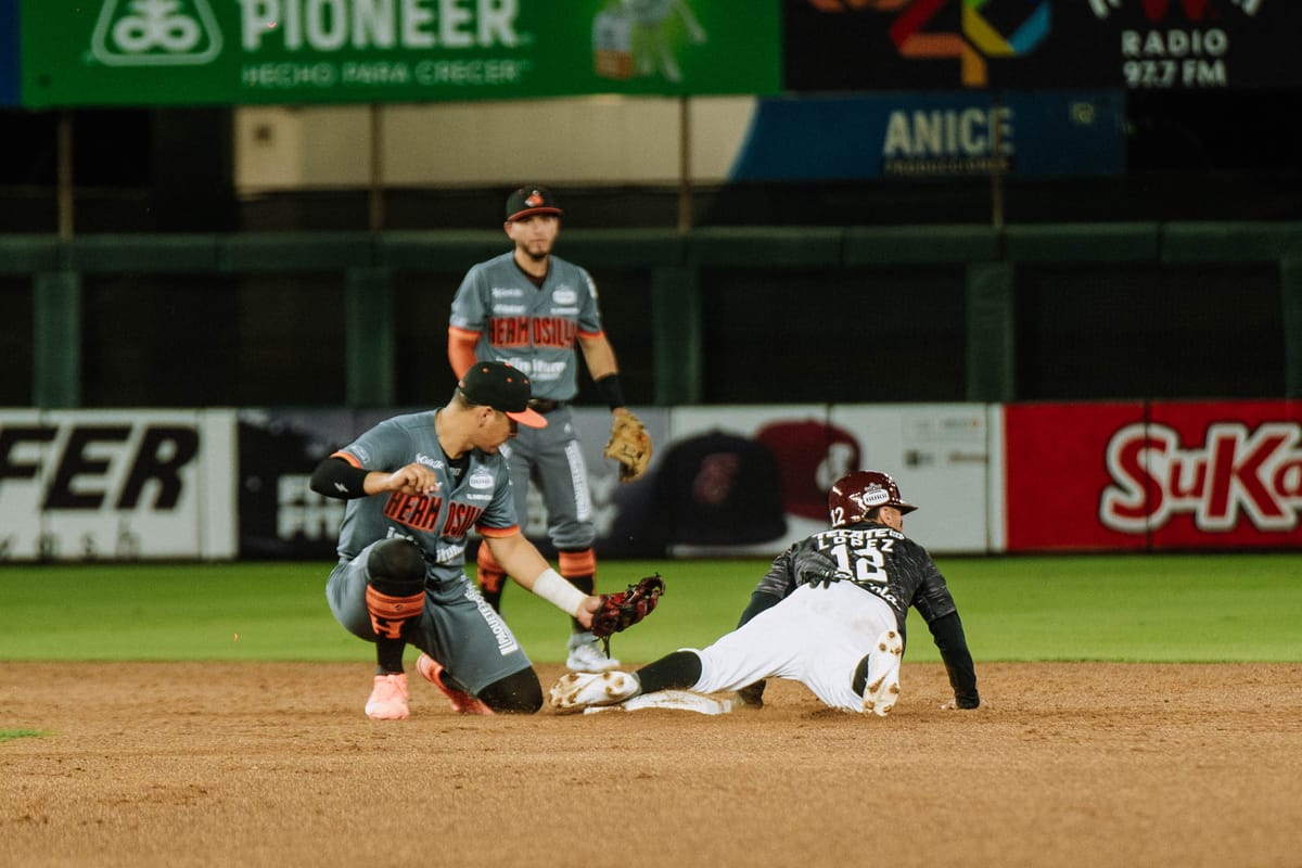 EL PODER DE ROBERTO RAMOS DA A NARANJEROS EL PRIMERO DEL CLÁSICO DE LA LIGA ARCO