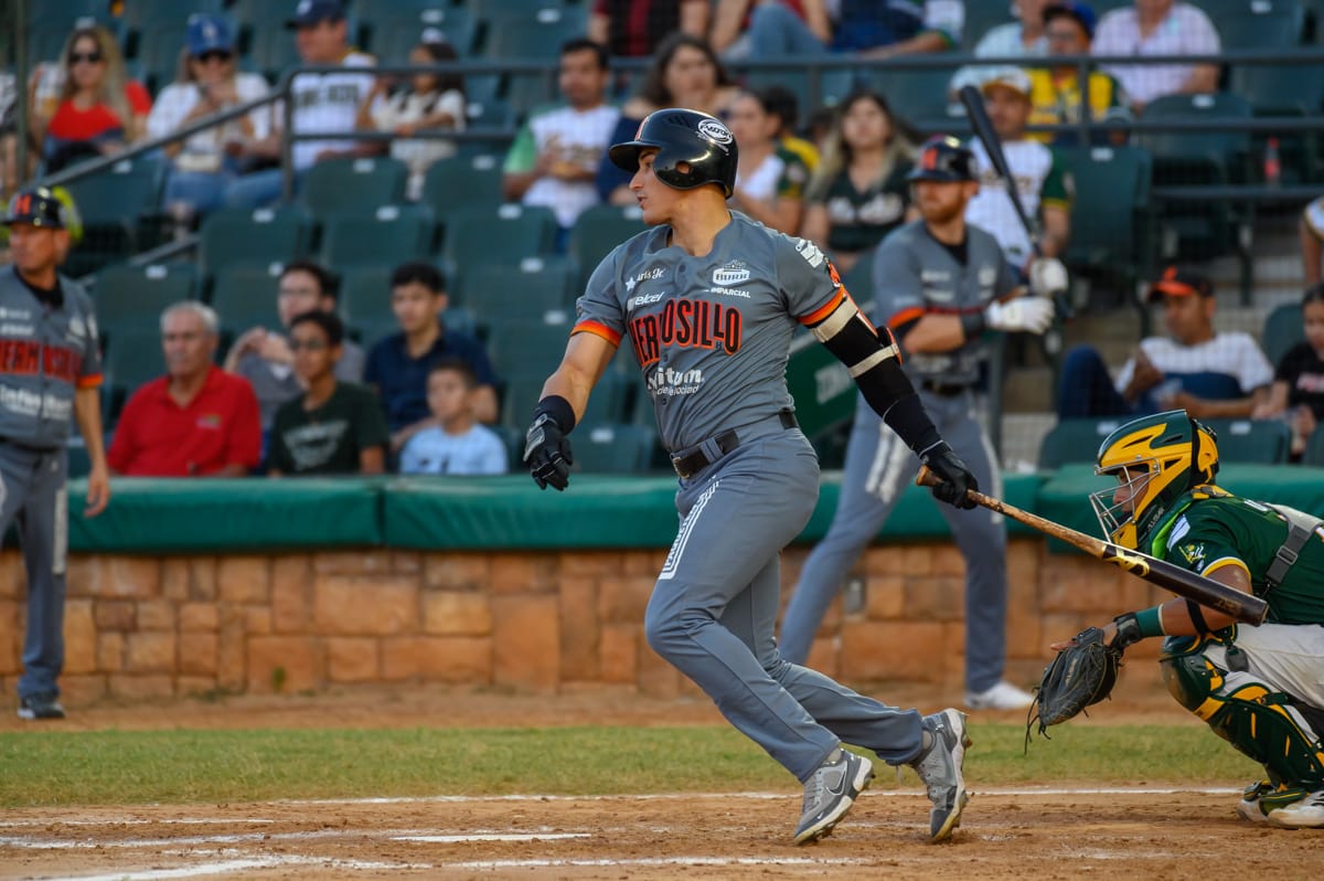 NICK TORRES SE VISTIÓ DE HÉROE Y DA TRIUNFO A HERMOSILLO EN 13 ENTRADAS