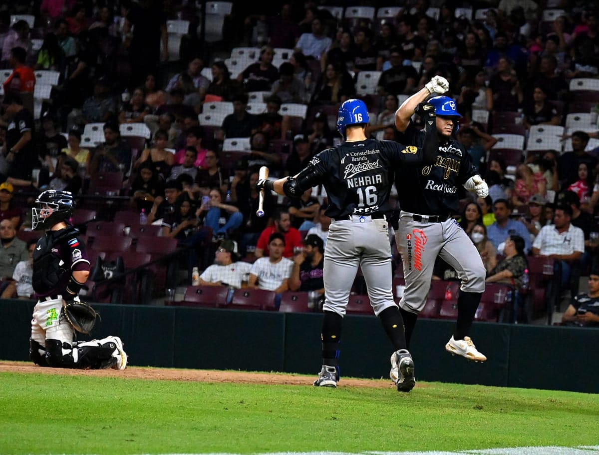 YAQUIS CONSIGUE PRIMERA VICTORIA