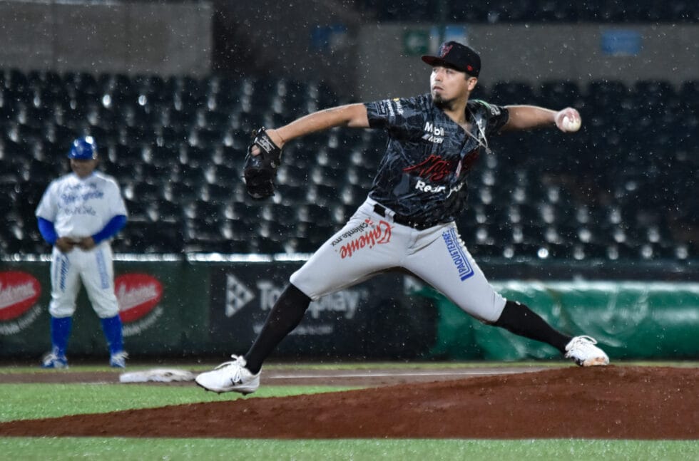 VENADOS INICIA CON TRIUNFO LA SERIE AL IMPONERSE A YAQUIS EN OBREGÓN EN UN JUEGO PASADO POR LLUVIA