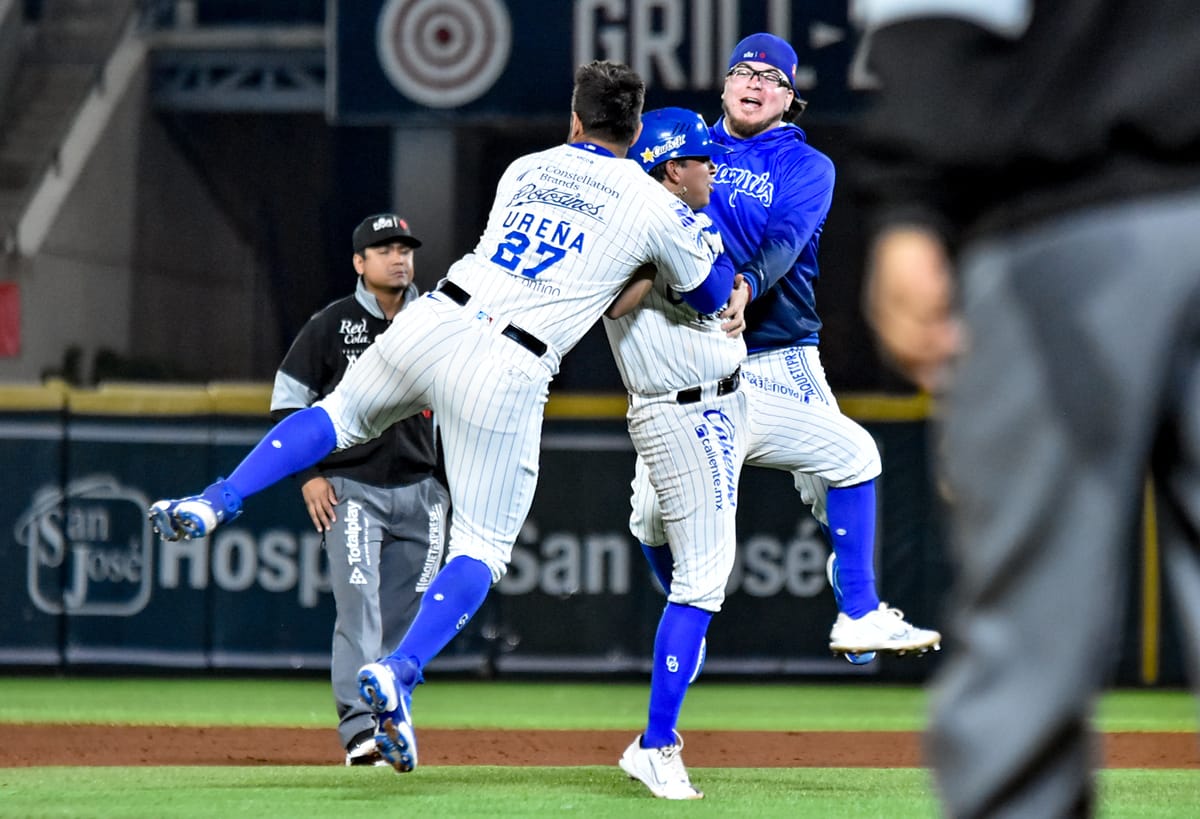 YAQUIS HACE EL ÚLTIMO WALK-OFF DEL ROL REGULAR