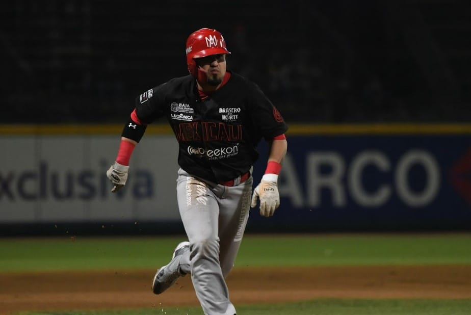 LOS ÁGUILAS VENCEN A GUASAVE EN ENTRADAS EXTRAS