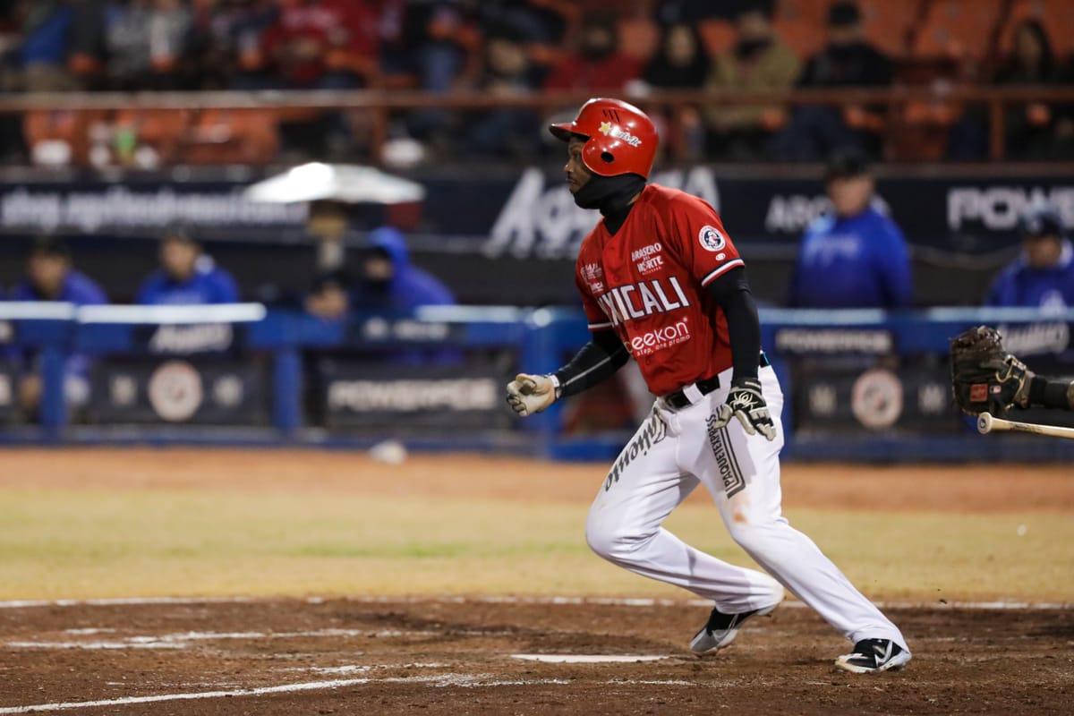 TABLAZO DE ALONZO HARRIS DEJA TENDIDO A YAQUIS EN DRAMÁTICO DUELO