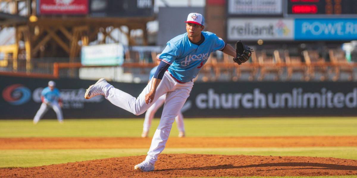 PREMIAN A JOSÉ LUIS BRAVO COMO PITCHER DEL AÑO EN LIGAS MENORES