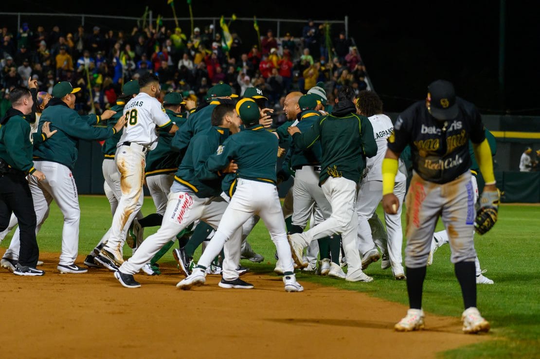 EN EXTRAINNINGS LOS CAÑEROS TOMAN VENTAJA DE 2-0 EN SEMIFINAL ANTE YAQUIS