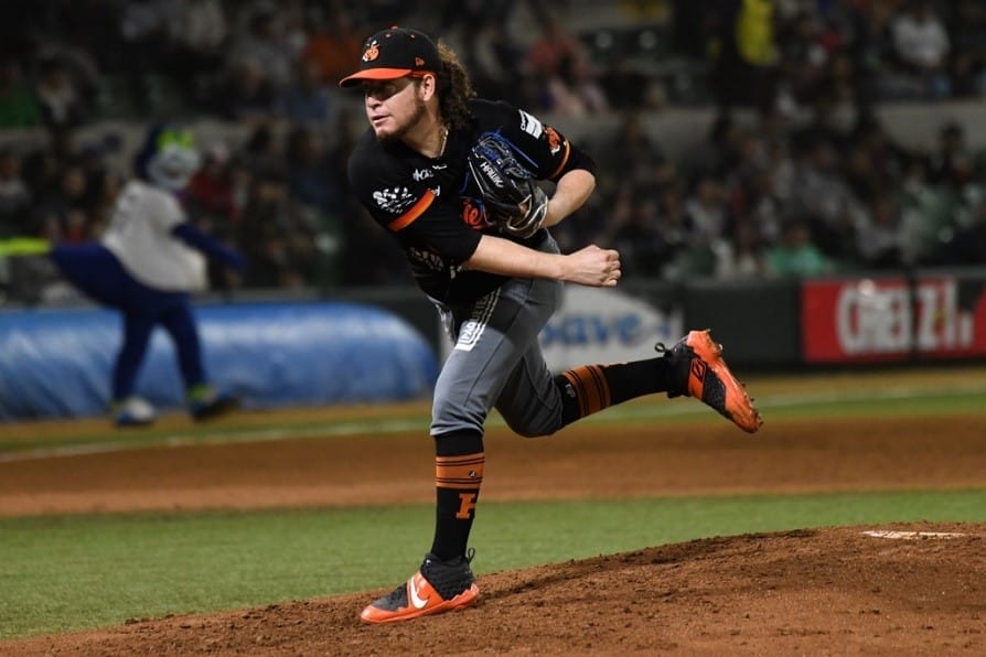 CON GRAN JOYA DE WILMER RÍOS NARANJEROS RETOMA VENTAJA EN SEMIFINAL