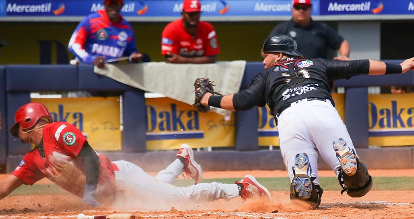 PANAMÁ VENCE A COLOMBIA 6-5 Y CONSIGUE PRIMER TRIUNFO EN SERIE DEL CARIBE